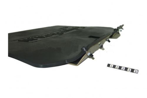 Брызговик (с креплением), ширина 500мм 50-20-19-012 фото 3 Брызговик (с креплением), ширина 500мм 50-20-19-012 фото 3