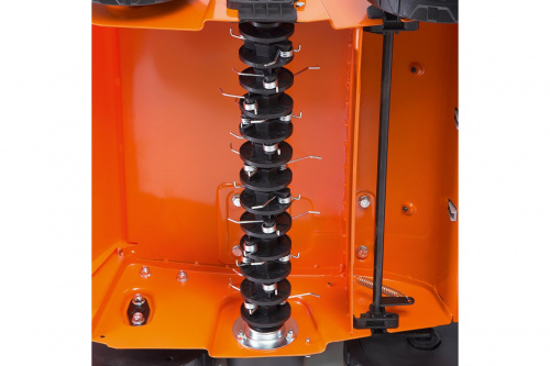 Скарификатор бензиновый DAEWOO DSC 4000 фото 3 Скарификатор бензиновый DAEWOO DSC 4000 фото 3