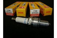 ����� NGK BPR9ES 77880