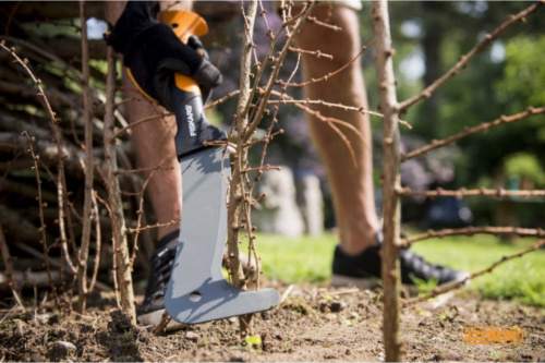 ����� ����� Fiskars ��� ������ WoodXpert XA3 ���� 4