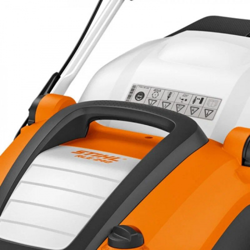 Аэратор электрический STIHL RLE 240 фото 3 Аэратор электрический STIHL RLE 240 фото 3