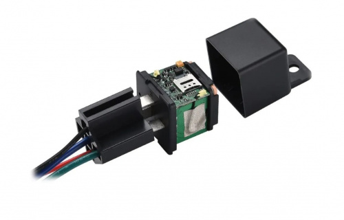GPS трекер SinoTrack c дистанционной блокировкой двигателя ST-907 GPS трекер SinoTrack c дистанционной блокировкой двигателя ST-907