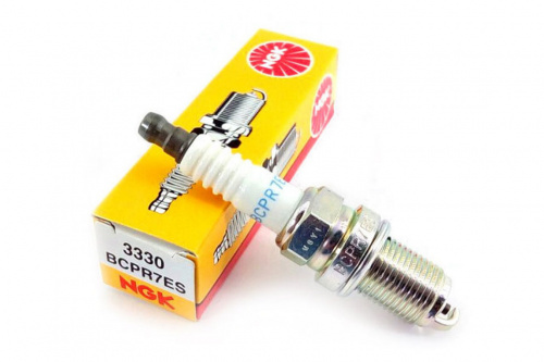 Свеча NGK BCPR7ES 3330 Свеча NGK BCPR7ES 3330